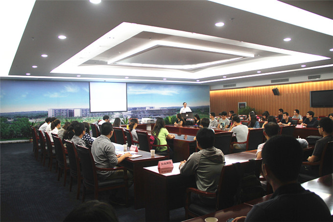 集團總部舉辦2014年度新員工培訓
