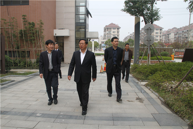 王正喜赴鎮(zhèn)江、揚(yáng)州、泰州等地考察