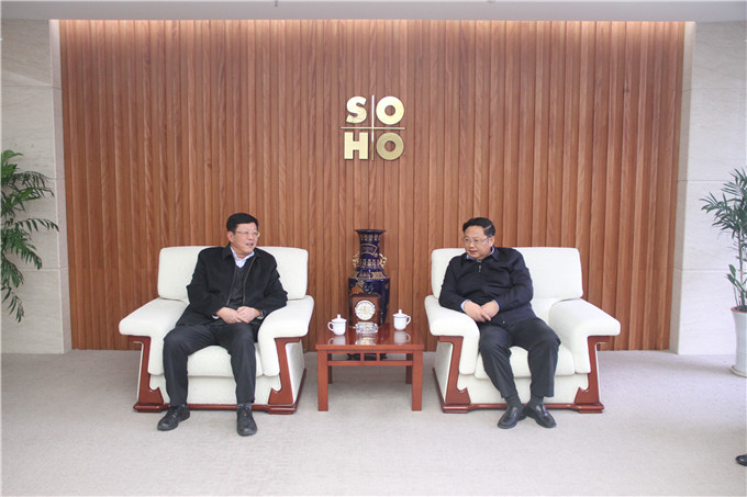 集團董事長王正喜會見中國絲綢協會會長楊永元