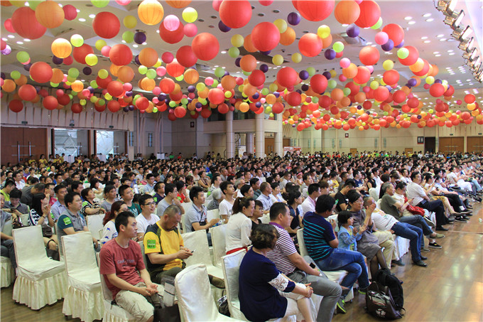 破冰行動 天泓集團(tuán)成功舉辦南京4店限時團(tuán)購會