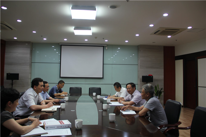 王正喜到子公司督查“三嚴三實”專題教育開展情況