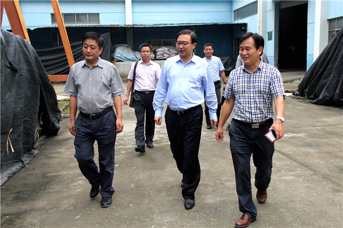 周勇到遠大公司和愛濤藝術館檢查安全生產