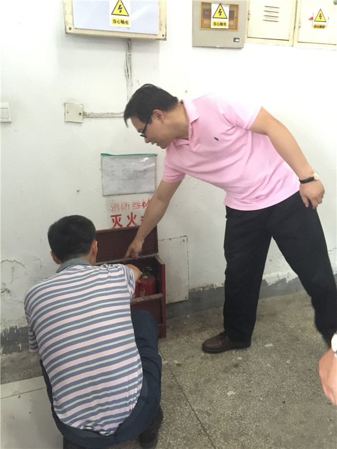 弘業股份領導赴江寧工業園檢查安全生產