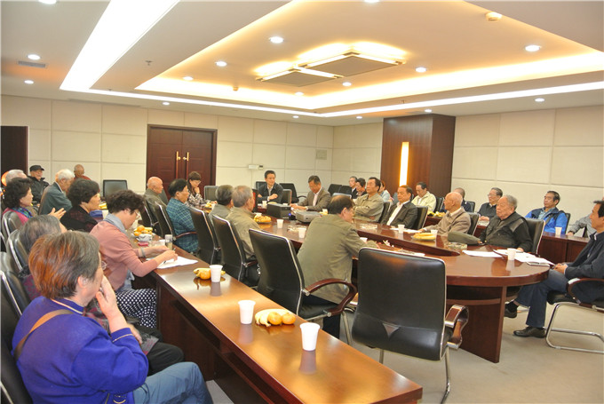 控股集團直屬機關黨委老干部支部召開支部大會