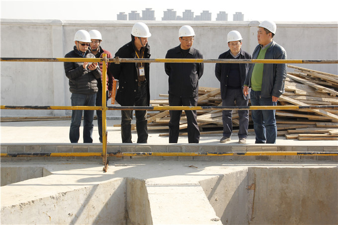 王正喜董事長(zhǎng)調(diào)研愛(ài)濤文創(chuàng)中心項(xiàng)目部施工現(xiàn)場(chǎng)